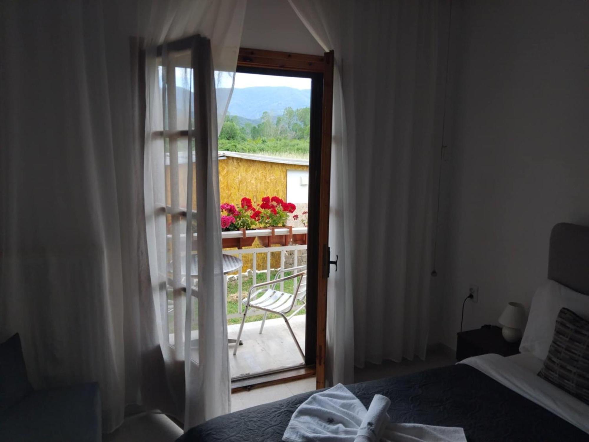 Gaestehaus Edelweiss Halkidikis Casa vacanze *